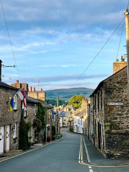 Spinners Cottage - Central Kirkby Lonsdale Retreat 外观 照片